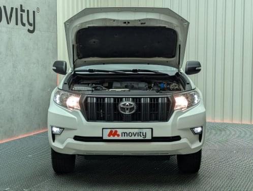 TOYOTA LAND CRUISER 2.8 D-4D 5PL GX 177CV 2020 de segunda mano