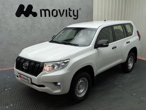 TOYOTA LAND CRUISER 2.8 D-4D 5PL GX 177CV 2020 de segunda mano