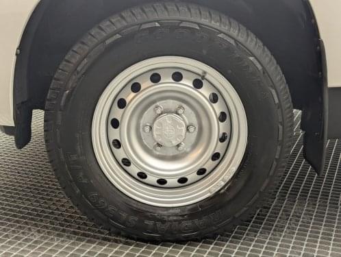 TOYOTA LAND CRUISER 2.8 D-4D 5PL GX 177CV 2020 de segunda mano