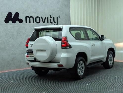 TOYOTA LAND CRUISER 2.8 D-4D 3P VX 204CV 2021 de segunda mano