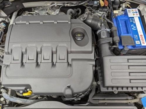 SEAT LEÓN ST 1.6 TDI 115CV STYLE 2020 de segunda mano