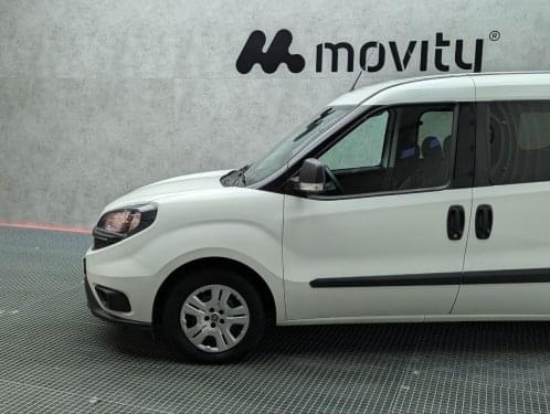 FIAT DOBLO COMBI PANORAMA EASY 1.6 MULTIJET 105CV 2023 de segunda mano