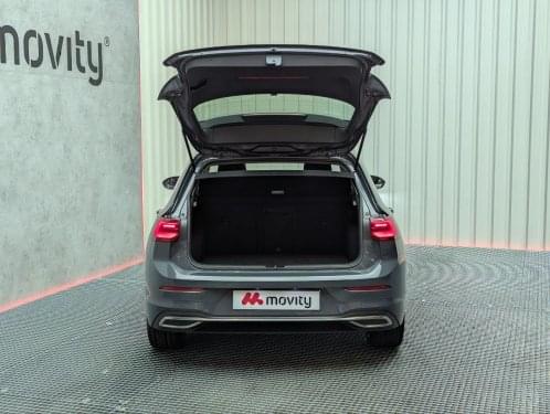 VOLKSWAGEN GOLF VIII 2.0 TDI STYLE DSG 150CV 2021 de segunda mano