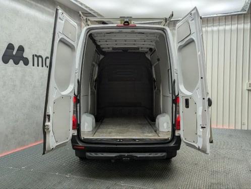 MERCEDES SPRINTER FURGON 316CDI AUT L3H2 163CV 2020 de segunda mano
