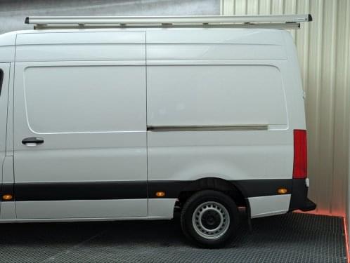 MERCEDES SPRINTER FURGON 316CDI AUT L3H2 163CV 2020 de segunda mano