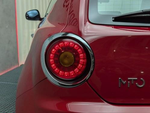 ALFA ROMEO MITO 1.6JTDM DISTINCTIVE  120CV 2010 de segunda mano