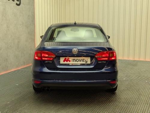 VOLKSWAGEN JETTA 2.0 TDI 140CV SPORT 2011 de segunda mano