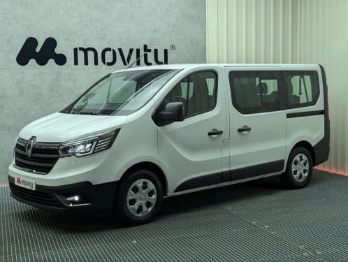 RENAULT TRAFIC 2.0 BLUEDCI 130CV PASSENGER 9 PL 2021 de segunda mano