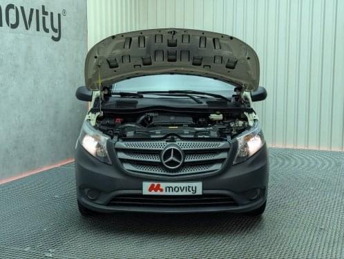 MERCEDES VITO FURGON 114CDI MANUAL 136CV 2018 de segunda mano