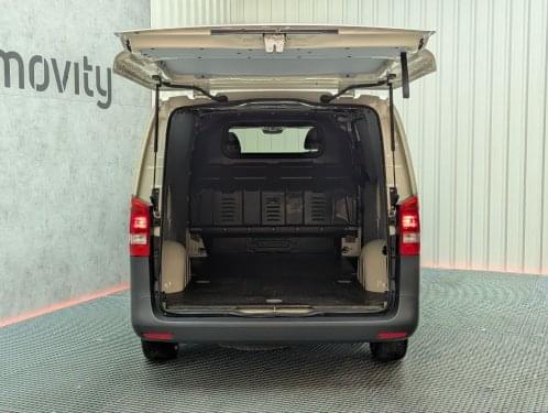 MERCEDES VITO FURGON 114CDI MANUAL 136CV 2018 de segunda mano