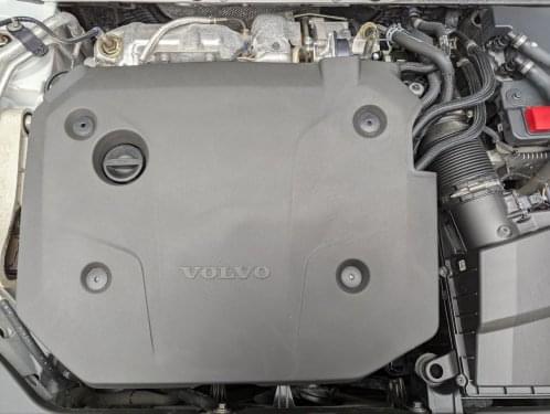 VOLVO V60 2.0 B4 (D) MOMENTUM PRO AUTO 2022 de segunda mano