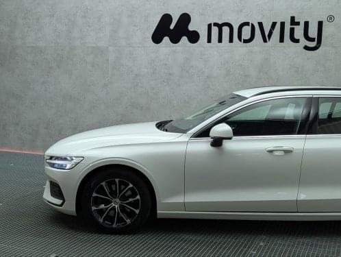 VOLVO V60 2.0 B4 (D) MOMENTUM PRO AUTO 2022 de segunda mano