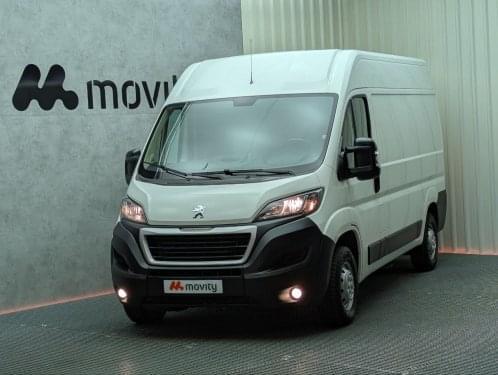PEUGEOT BOXER FURGON 2.2 BLUE HDI 140 335 L2H2 PREMIUM 2020 de segunda mano