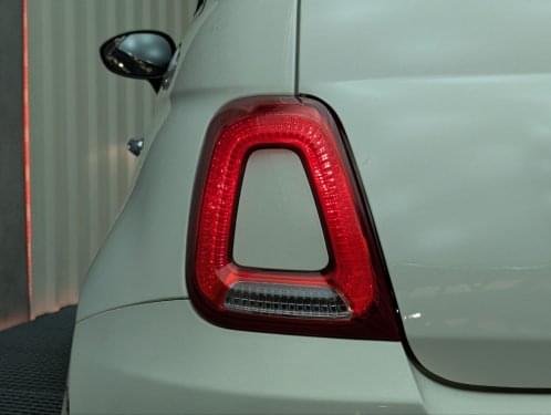 FIAT 500 1.2 8V 70CV LOUNGE 2018 de segunda mano