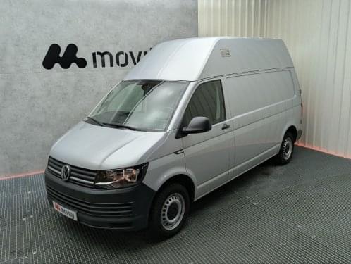 VOLKSWAGEN TRANSPORTER FURGON 2.0TDI 102CV L2 H2 2019 de segunda mano