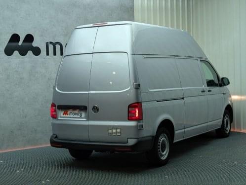 VOLKSWAGEN TRANSPORTER FURGON 2.0TDI 102CV L2 H2 2019 de segunda mano