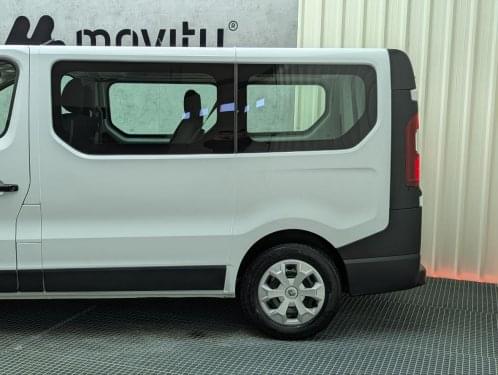 RENAULT TRAFIC COMBI MIXTO 6PL 2.0 BLUEDCI 150CV L1 H1 2023 de segunda mano