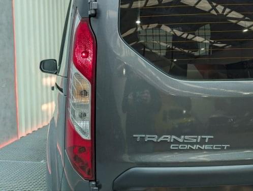 FORD TRANSIT CONNECT 1.5 ECOBLUE 120CV  L2 AUTO TREND 2021 de segunda mano