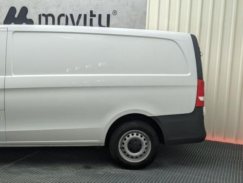 MERCEDES VITO FURGON 114CDI AUTO 136CV 2023 de segunda mano