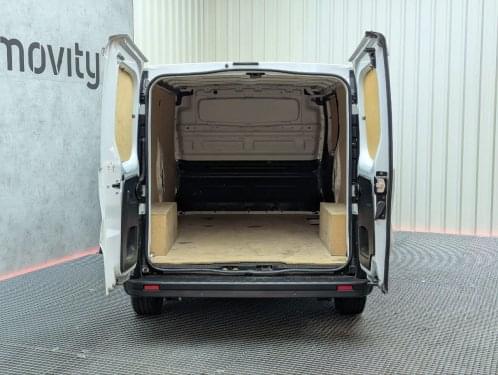 RENAULT TRAFIC FURGON 2.0 BLUEDCI 130CV L2H1 2023 de segunda mano