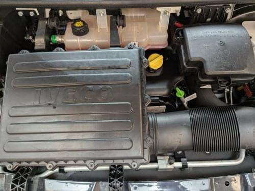 IVECO DAILY COMBI 35S16 2.3 156CV 6 PLAZAS L4 H2 2023 de segunda mano