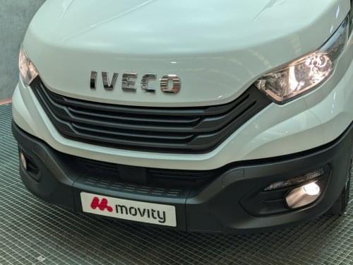 IVECO DAILY COMBI 35S16 2.3 156CV 6 PLAZAS L4 H2 2023 de segunda mano
