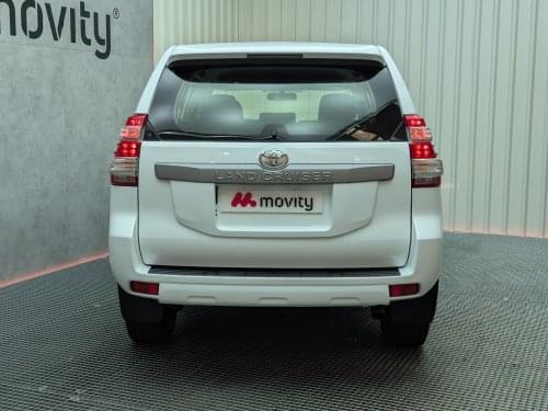 TOYOTA LAND CRUISER 2.8 D-4D 7P GX 177CV 2019 de segunda mano