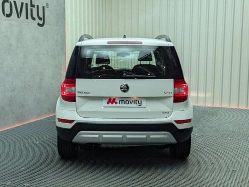 SKODA YETI 2.0 TDI 110CV 4X4 OUTDOOR 2015 de segunda mano