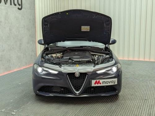 ALFA ROMEO GIULIA 2.0 JTDM SUPER 136CV 2018 de segunda mano