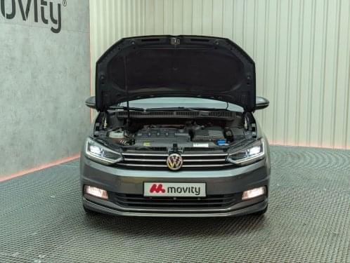 VOLKSWAGEN TOURAN  2.0 TDI 150CV HIGHLINE 2015 de segunda mano