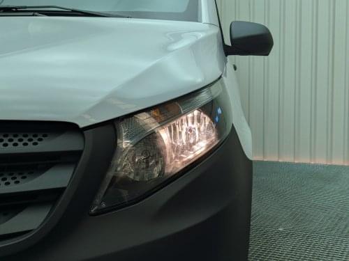 MERCEDES VITO 110CDI FURGON LARGO FRIO FARMA 15ºA 25º 2022 de segunda mano