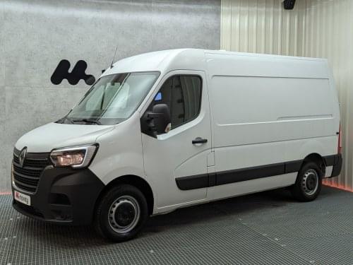 RENAULT MASTER FURGON 2.3 DCI 135CV L2H2 2021 de segunda mano