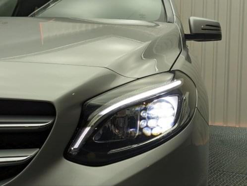 MERCEDES CLASE B 180CDI 1.5 109CV URBAN 2017 de segunda mano