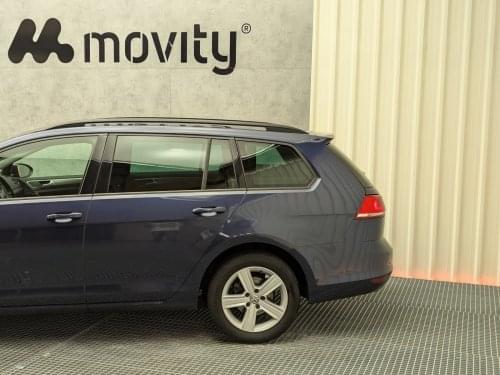 VOLKSWAGEN GOLF VARIANT ADVANCE 1.6 TDI 110CV BMT 2016 de segunda mano
