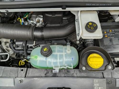 RENAULT TRAFIC FURGON 2.0 DCI 120CV L2 H1 2021 de segunda mano
