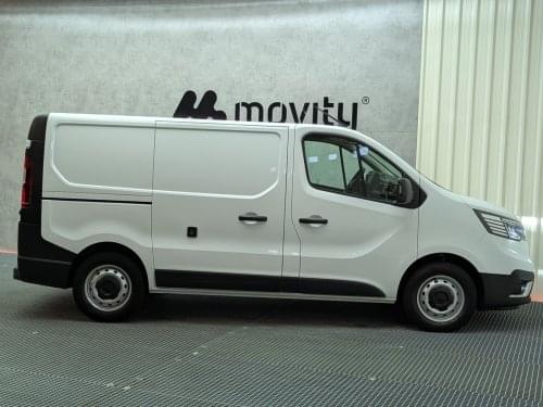 RENAULT TRAFIC L1H1 2T8 BLUE DCI 150CV 2023 de segunda mano