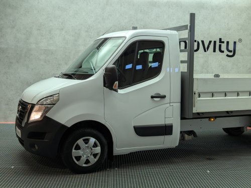 NISSAN NV400 L3H1 2.3DCI 135CV FWD CAJA ABIERTA 3.5T 2021 de segunda mano
