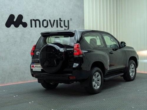TOYOTA LAND CRUISER 2.8 D-4D 3P VX 204CV 4x4 2021 de segunda mano