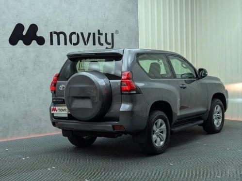TOYOTA LAND CRUISER 2.8 D-4D 3P VX 204CV 4x4 2021 de segunda mano