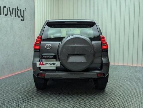 TOYOTA LAND CRUISER 2.8 D-4D 3P VX 204CV 4x4 2021 de segunda mano