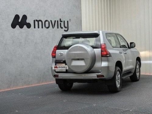 TOYOTA LAND CRUISER 2.8 D-4D 3P VX 204CV 4x4 2021 de segunda mano