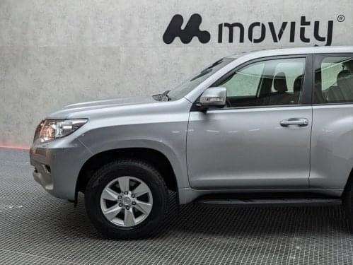 TOYOTA LAND CRUISER 2.8 D-4D 3P VX 204CV 4x4 2021 de segunda mano