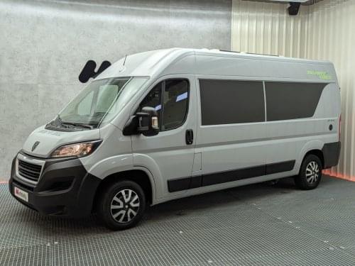 PEUGEOT BOXER L3H2 AUTOCARAVANA 2.2 BLUEHDI 140CV 2022 de segunda mano