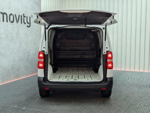 CITROEN JUMPY BLUEHDI TALLA M 95CV CONFORT L1 H1 2021 de segunda mano