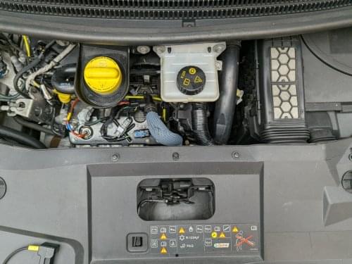 RENAULT GRAND SCÉNIC LIMITED BLUE DCI 120CV 7 PLAZAS 2020 de segunda mano