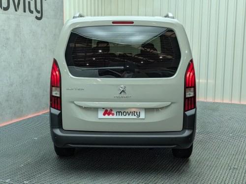 PEUGEOT RIFTER 1.5 BLUEHDI 130CV ACTIVE PACK LONG 7 PL 2019 de segunda mano