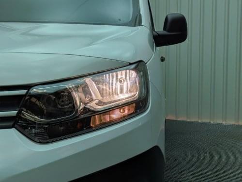 CITROEN BERLINGO TALLA M BLUE HDI 100 S&S CLUB 102CV 2021 de segunda mano