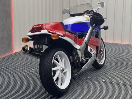 HONDA VFR 750 R RC30 1995 de segunda mano