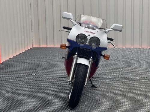 HONDA VFR 750 R RC30 1995 de segunda mano