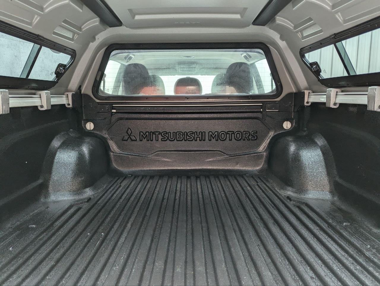 MITSUBISHI L200 D/C 250 DI-D M-PRO 154CV 4X4 24 